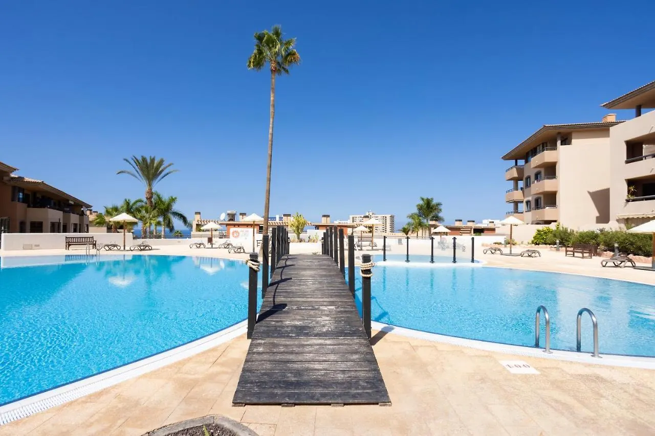 109 Sunny Paradise Apartment By Sunkeyrents アデヘ